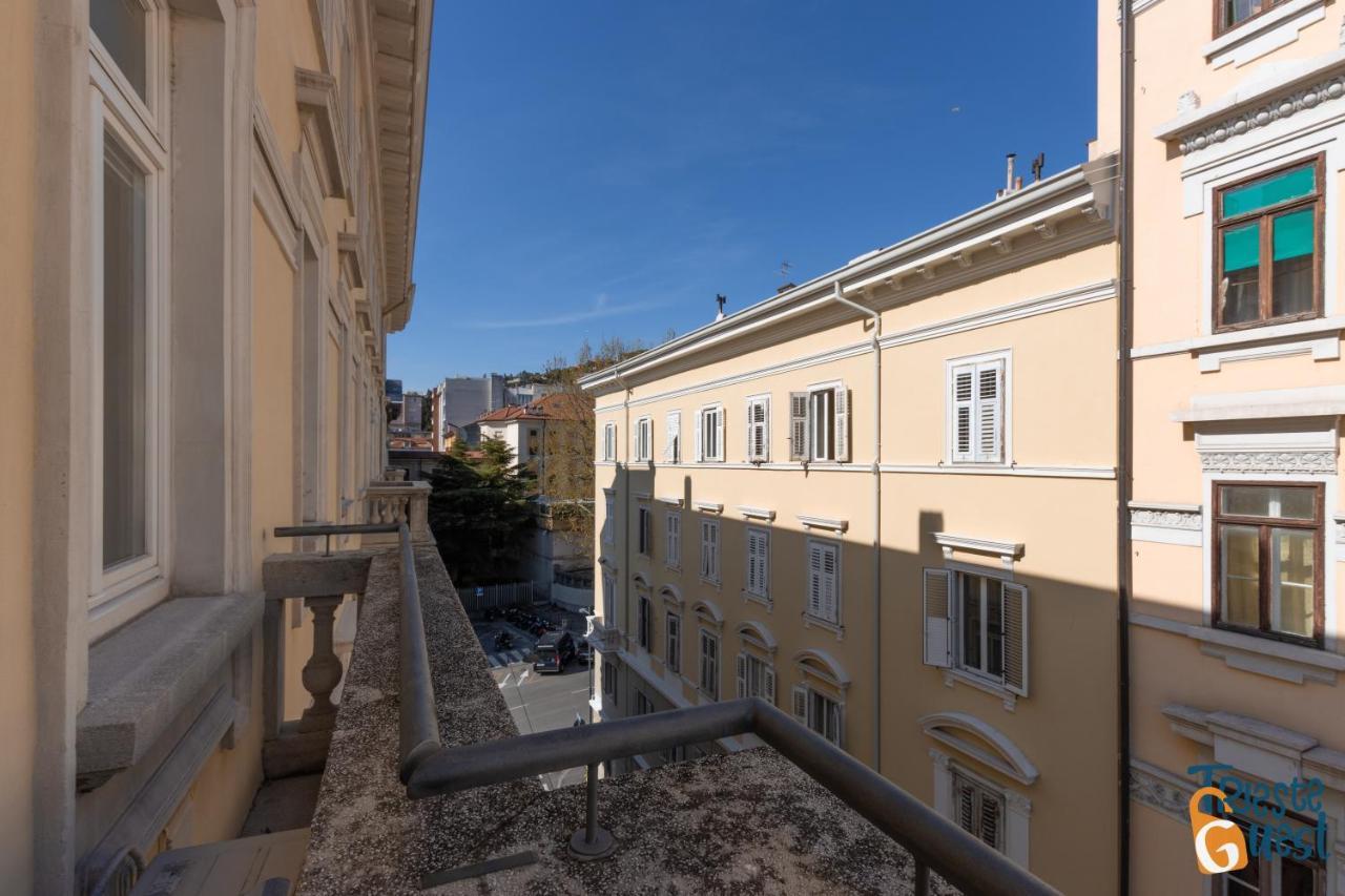 The House Of Joy - Luminoso - Clima - Balcone Apartment Triest Exterior foto